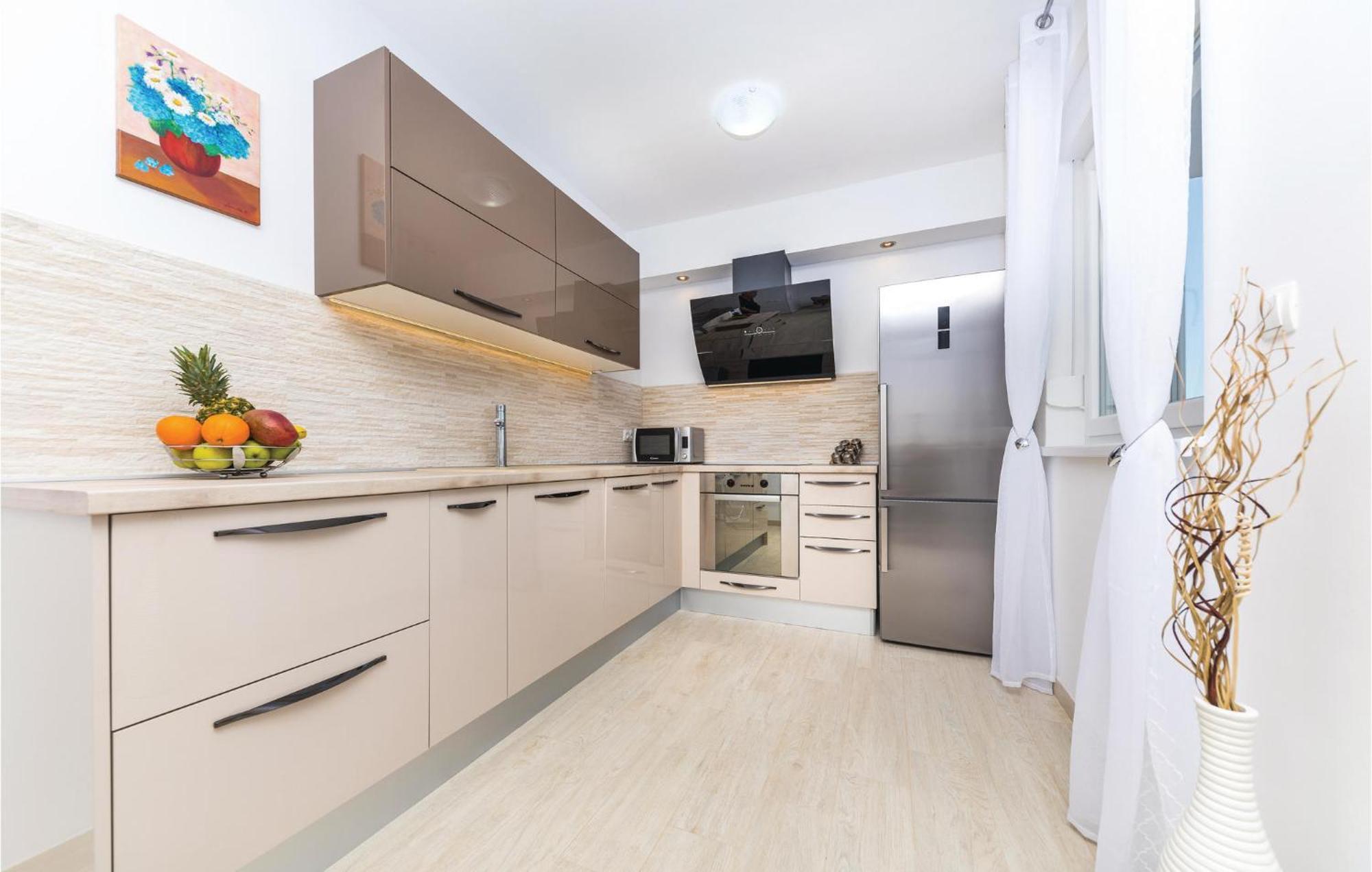 2 Bedroom Amazing Apartment In تروغير المظهر الخارجي الصورة