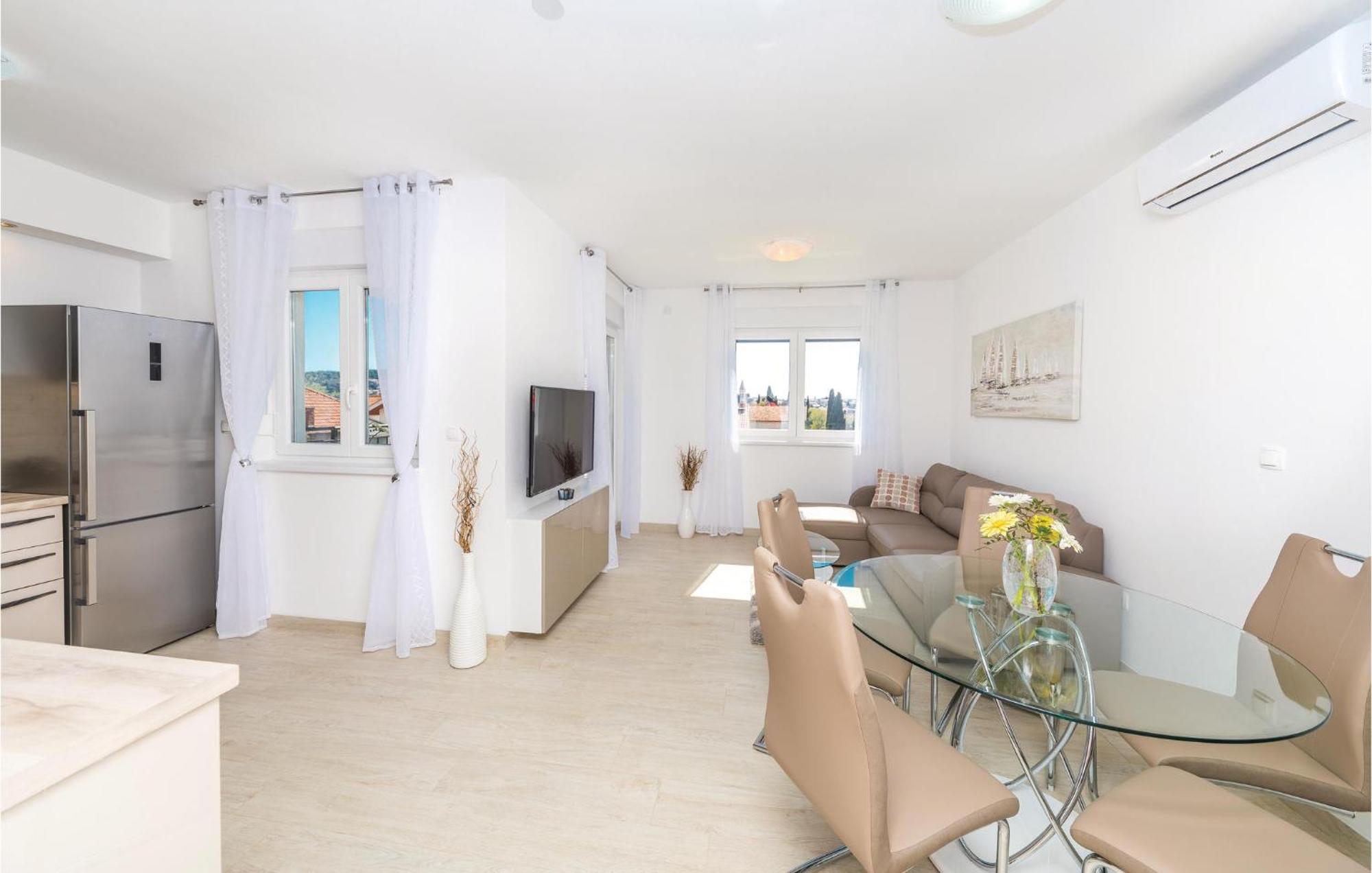 2 Bedroom Amazing Apartment In تروغير المظهر الخارجي الصورة